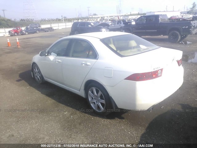 JH4CL96804C029636 - 2004 ACURA TSX WHITE photo 3