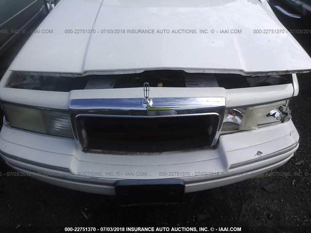 1LNLM81W3RY765572 - 1994 LINCOLN TOWN CAR EXECUTIVE WHITE photo 6