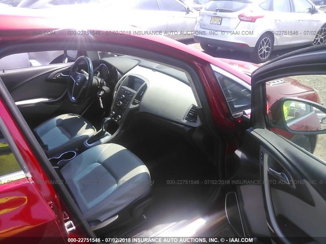 1G4PP5SK0C4175217 - 2012 BUICK VERANO RED photo 5