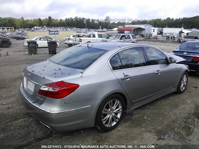 KMHGC4DD4CU207106 - 2012 HYUNDAI GENESIS 3.8L SILVER photo 4