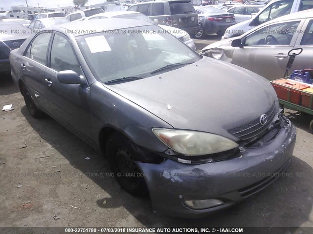 4T1BE32KX3U687765 - 2003 TOYOTA CAMRY LE/XLE/SE Сұр фото 1