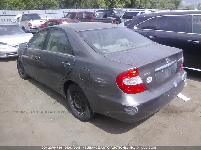 4T1BE32KX3U687765 - 2003 TOYOTA CAMRY LE/XLE/SE Сұр фото 3