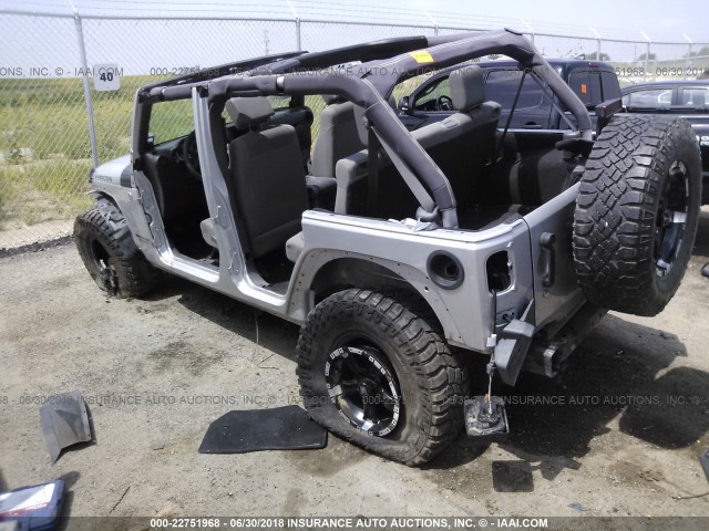 1J8GA69137L113954 - 2007 JEEP WRANGLER RUBICON SILVER photo 3