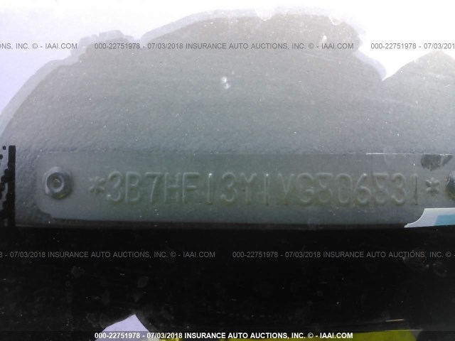 3B7HF13Y1VG806831 - 1997 DODGE RAM 1500 白色 照片 9