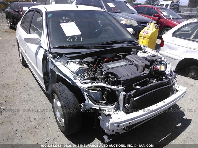 JHMES96604S008303 - 2004 HONDA CIVIC HYBRID WHITE photo 6