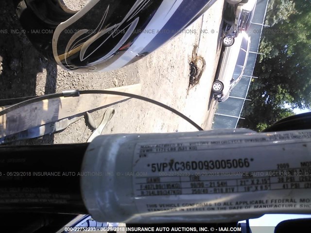 5VPXC36D093005066 - 2009 VICTORY MOTORCYCLES VEGAS JACKPOT Gümüş foto 10