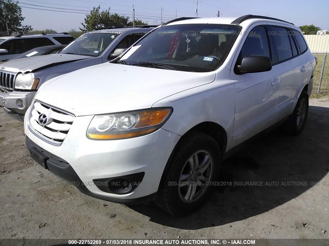 5XYZG3AB6BG060348 - 2011 HYUNDAI SANTA FE GLS WHITE photo 2