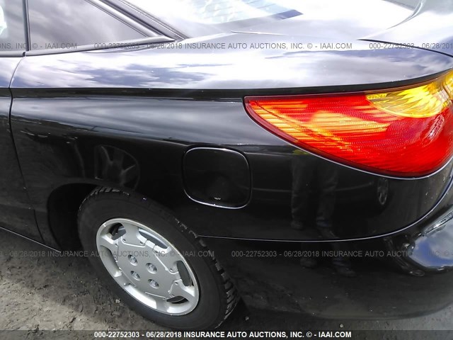 1G8ZR12781Z229031 - 2001 SATURN SC2 BLACK photo 6