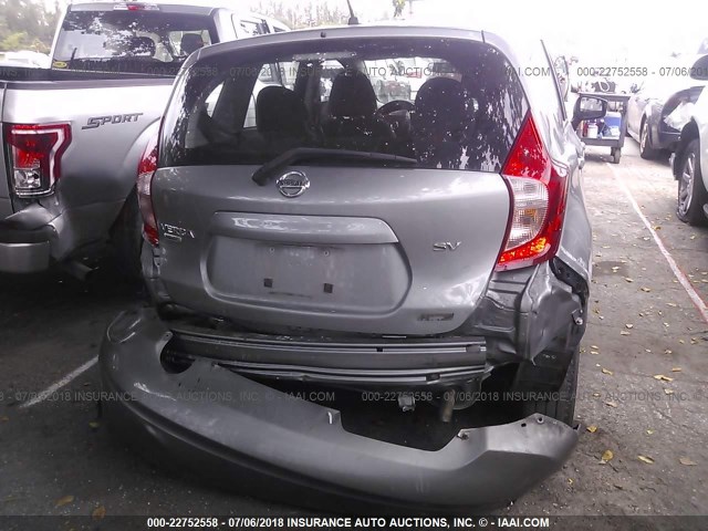 3N1CE2CP7FL393111 - 2015 NISSAN VERSA NOTE S/S PLUS/SV/SL/SR GRAY photo 6