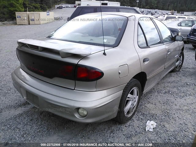 1G2JB52T8Y7407333 - 2000 PONTIAC SUNFIRE SE GOLD photo 4