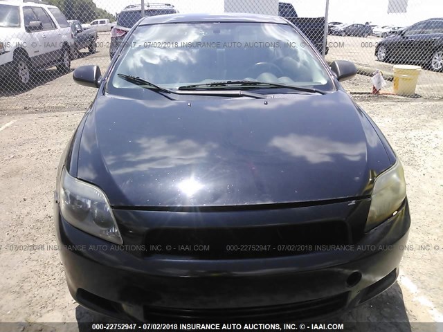 JTKDE167X80266840 - 2008 TOYOTA SCION TC 黑色 照片 6