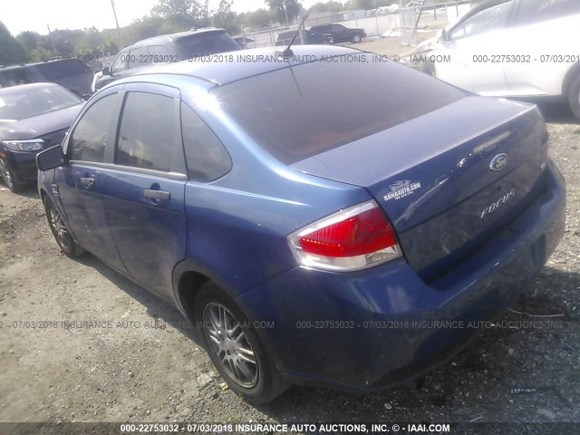 1FAHP35N58W147403 - 2008 FORD FOCUS SE/SEL/SES BLUE photo 3