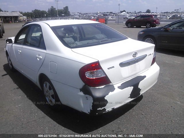 4T1BE30K22U106986 - 2002 TOYOTA CAMRY LE/XLE/SE 白色 照片 3