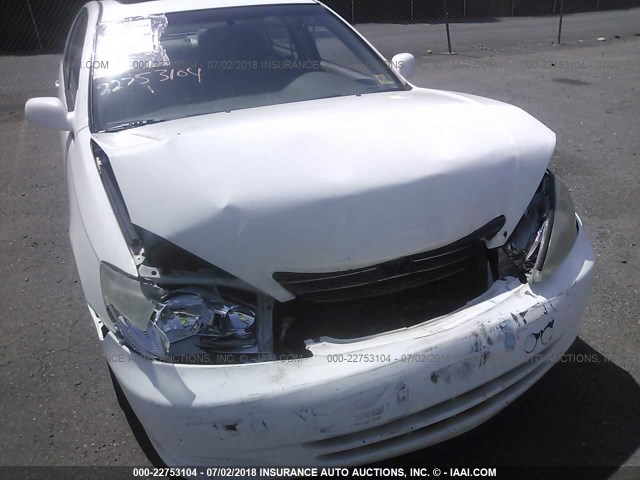 4T1BE30K22U106986 - 2002 TOYOTA CAMRY LE/XLE/SE 白色 照片 6