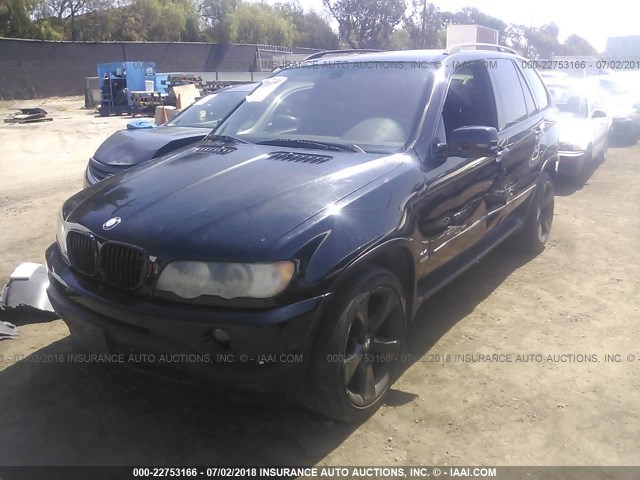 5UXFB33512LH31567 - 2002 BMW X5 4.4I BLACK photo 2