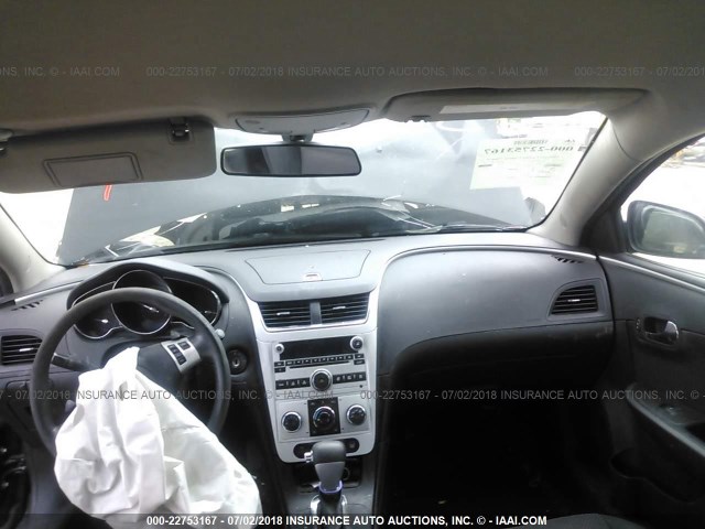 1G1ZC5E09AF170384 - 2010 CHEVROLET MALIBU 1LT შავი ფოტო 5