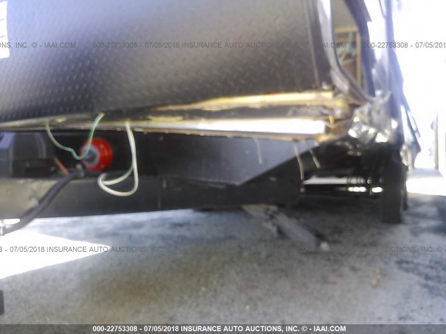 4X4TSVV20H2475530 - 2017 FOREST RIVER SURVEYOR  白色 照片 7