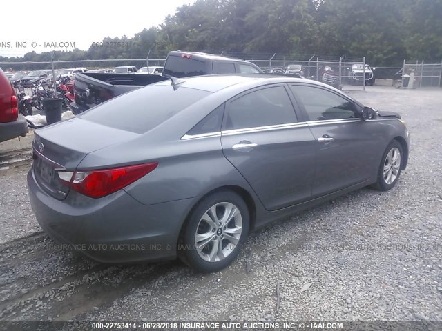 5NPEC4ACXBH235685 - 2011 HYUNDAI SONATA SE/LIMITED GRAY photo 4