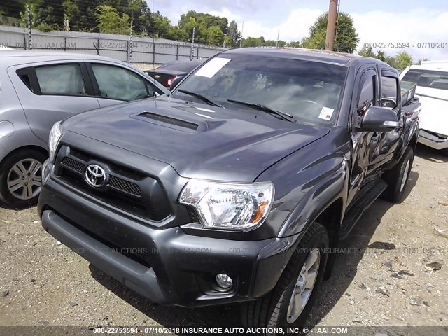 3TMLU4EN9EM159200 - 2014 TOYOTA TACOMA DOUBLE CAB GRAY photo 2