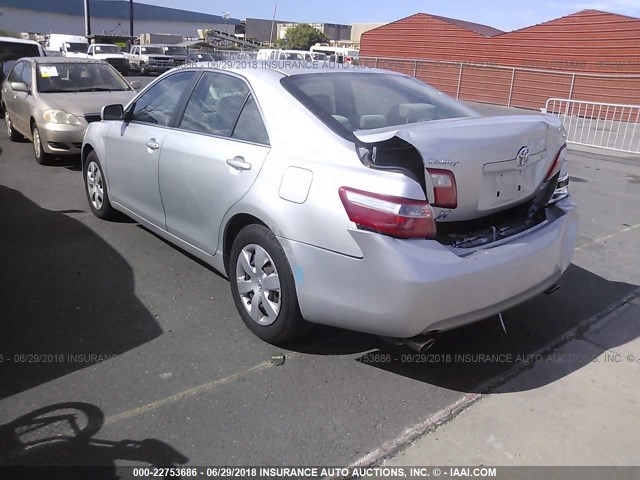 4T1BK46KX7U035551 - 2007 TOYOTA CAMRY NEW GENERAT LE/XLE/SE SILVER photo 3