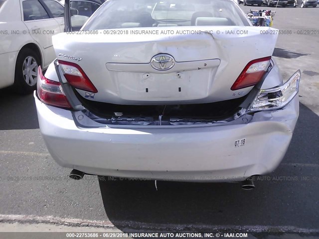 4T1BK46KX7U035551 - 2007 TOYOTA CAMRY NEW GENERAT LE/XLE/SE SILVER photo 6