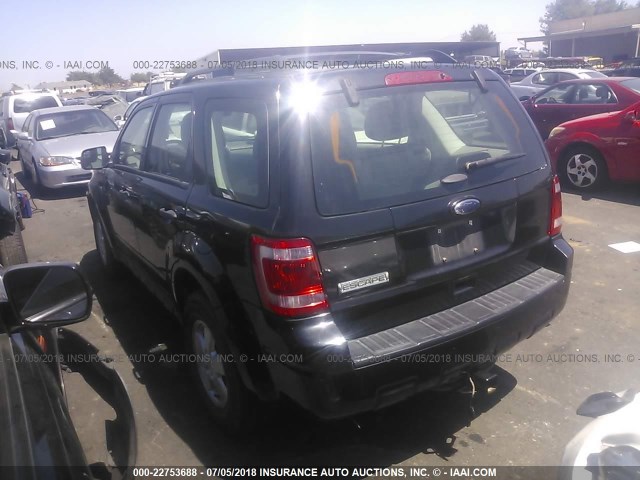 1FMCU9C71BKA99722 - 2011 FORD ESCAPE XLS BLACK photo 3