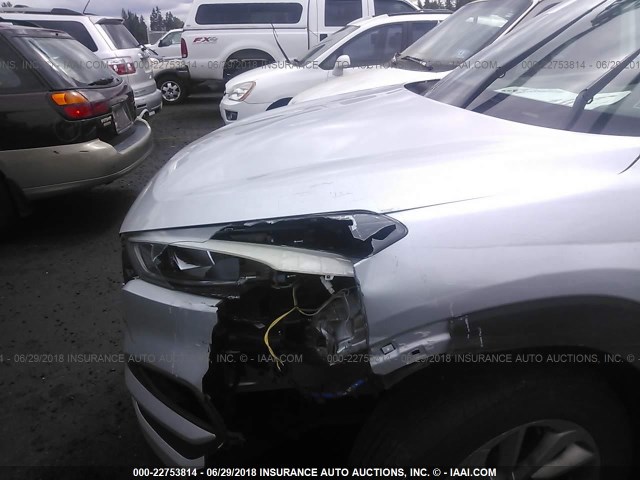 KM8J3CA49GU036086 - 2016 HYUNDAI TUCSON LIMITED/SPORT AND ECO/SE SILVER photo 6