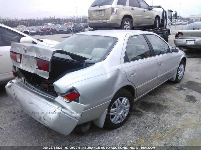 4T1BG22K91U048715 - 2001 TOYOTA CAMRY CE/LE/XLE ნაცრისფერი ფოტო 4