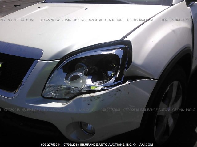 1GKLRMED3AJ102124 - 2010 GMC ACADIA SLT-1 WHITE photo 6