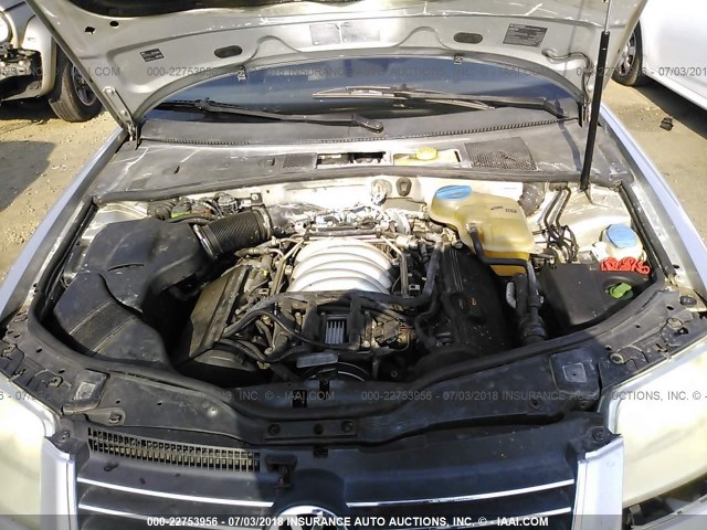 WVWRU63B65E063500 - 2005 VOLKSWAGEN PASSAT GLX 银色 照片 10