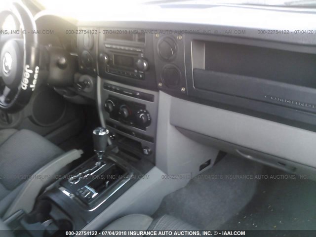 1J8HG48K16C136391 - 2006 JEEP COMMANDER 红色 照片 5