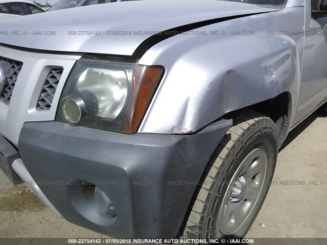 5N1AN0NU9BC509504 - 2011 NISSAN XTERRA OFF ROAD/S/SE SILVER photo 6