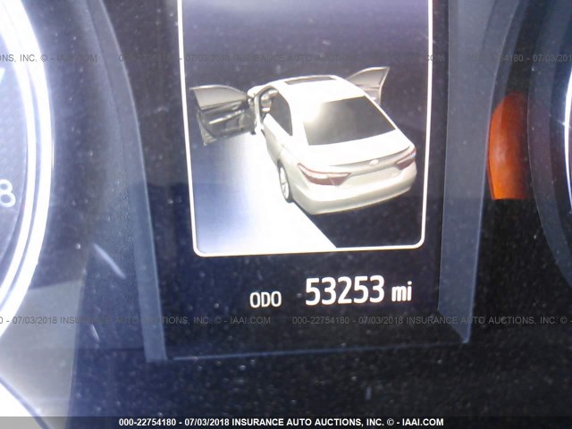 4T1BF1FK2HU341065 - 2017 TOYOTA CAMRY LE/XLE/SE/XSE 银色 照片 7