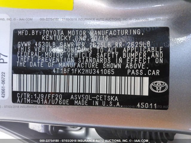 4T1BF1FK2HU341065 - 2017 TOYOTA CAMRY LE/XLE/SE/XSE 银色 照片 9