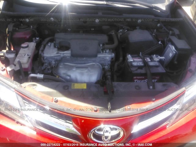 JTMZFREV9FJ035489 - 2015 TOYOTA RAV4 LE RED photo 10