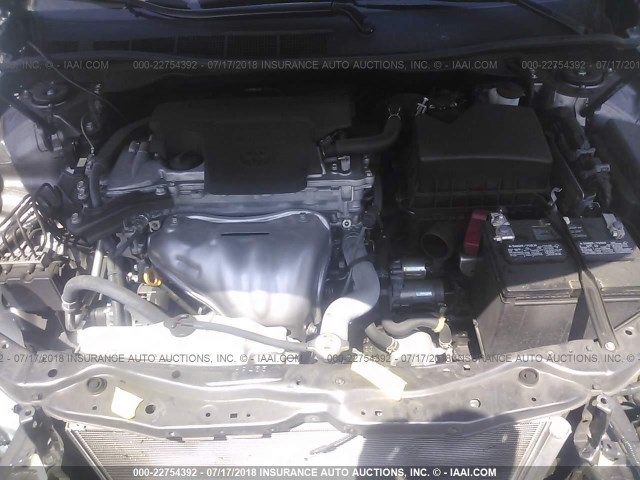 4T1BF1FK4HU666140 - 2017 TOYOTA CAMRY LE/XLE/SE/XSE GRAY photo 10