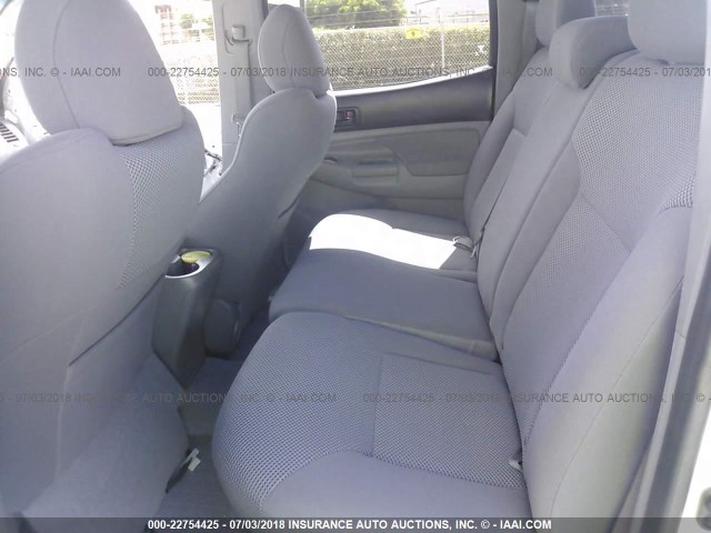 3TMLU4ENXBM057271 - 2011 TOYOTA TACOMA DOUBLE CAB 白色 照片 8