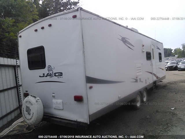 4EZTJ33277S017593 - 2007 JAGU CAMPER  WHITE photo 4