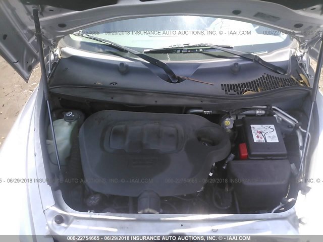 3GNBAADBXAS589177 - 2010 CHEVROLET HHR LS SILVER photo 10