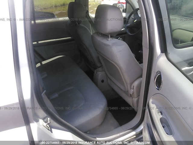 3GNBAADBXAS589177 - 2010 CHEVROLET HHR LS SILVER photo 8