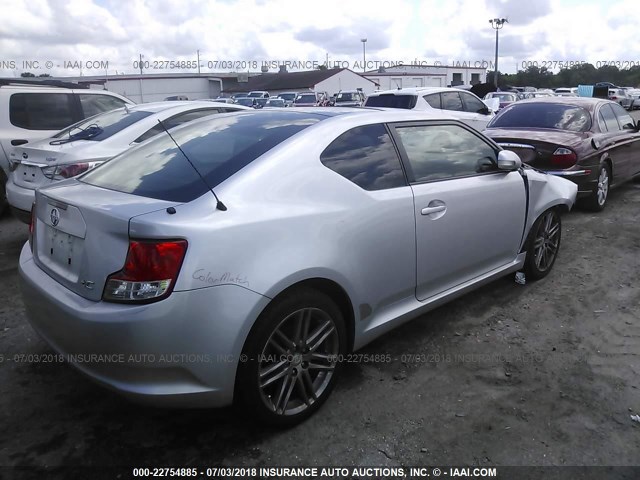 JTKJF5C79C3033230 - 2012 TOYOTA SCION TC 银色 照片 4