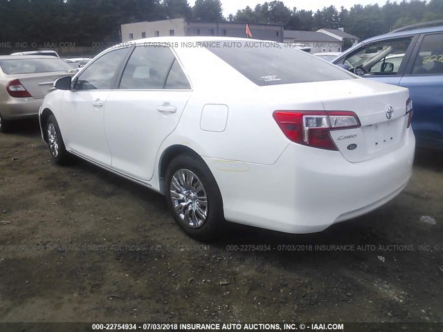 4T4BF1FK0ER415276 - 2014 TOYOTA CAMRY L/SE/LE/XLE 白色 照片 3