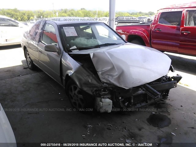 4T1BG22K4YU736745 - 2000 TOYOTA CAMRY CE/LE/XLE ოქროსფერი ფოტო 1