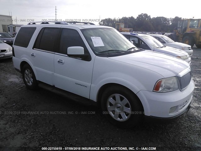 5LMFU28526LJ15242 - 2006 LINCOLN NAVIGATOR WHITE photo 1