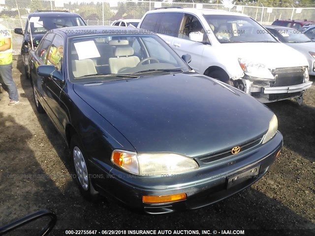 JT2BG12K8T0382803 - 1996 TOYOTA CAMRY DX/LE/XLE GREEN photo 1