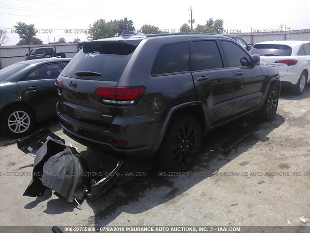 1C4RJFAG3JC167746 - 2018 JEEP GRAND CHEROKEE LAREDO GRAY photo 4