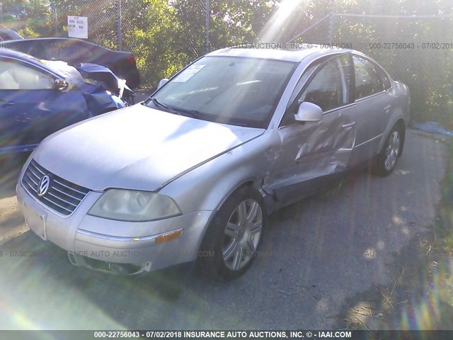 WVWRU63B45E063995 - 2005 VOLKSWAGEN PASSAT GLX 银色 照片 2