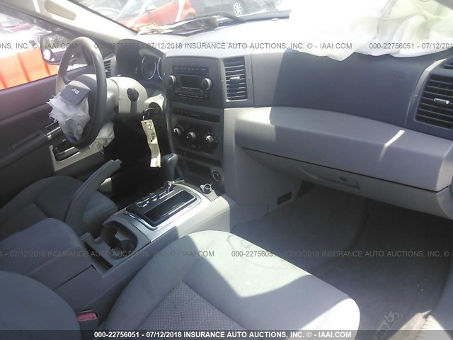 1J4GR48K86C322114 - 2006 JEEP GRAND CHEROKEE LAREDO/COLUMBIA/FREEDOM 黑色 照片 5