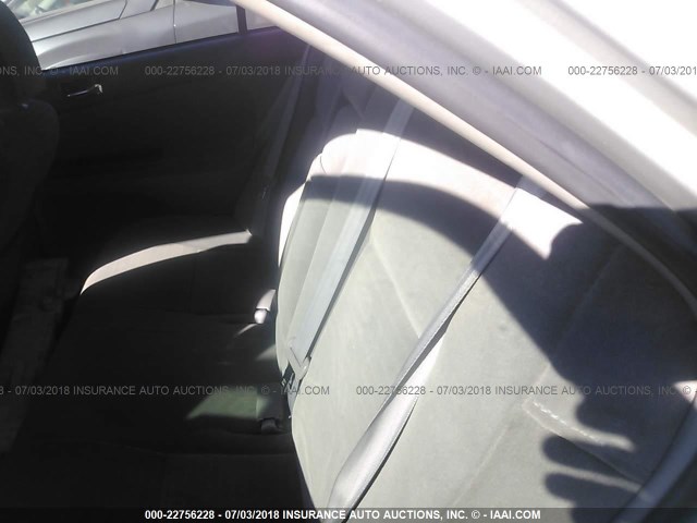 4T1BE32KX5U033805 - 2005 TOYOTA CAMRY LE/XLE/SE Gümüş foto 8