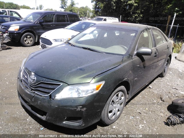 4T1BF3EK0BU651686 - 2011 TOYOTA CAMRY SE/LE/XLE მწვანე ფოტო 2